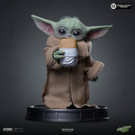 Figurine: The Mandalorian & Grogu - Grogu Collection Statue - Grogu Food Cart Snack