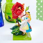 Figurine: Alice In Wonderland