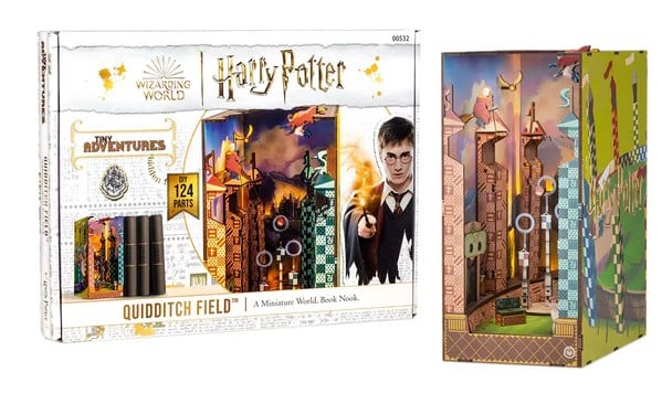 Buchstütze: Quidditch-Feld – 124 Teile mit LED-Licht