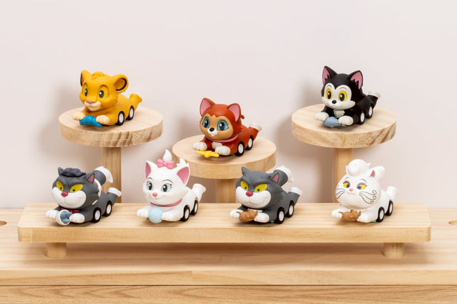 Figurines: Cats Pounce & Go Series - set of 6