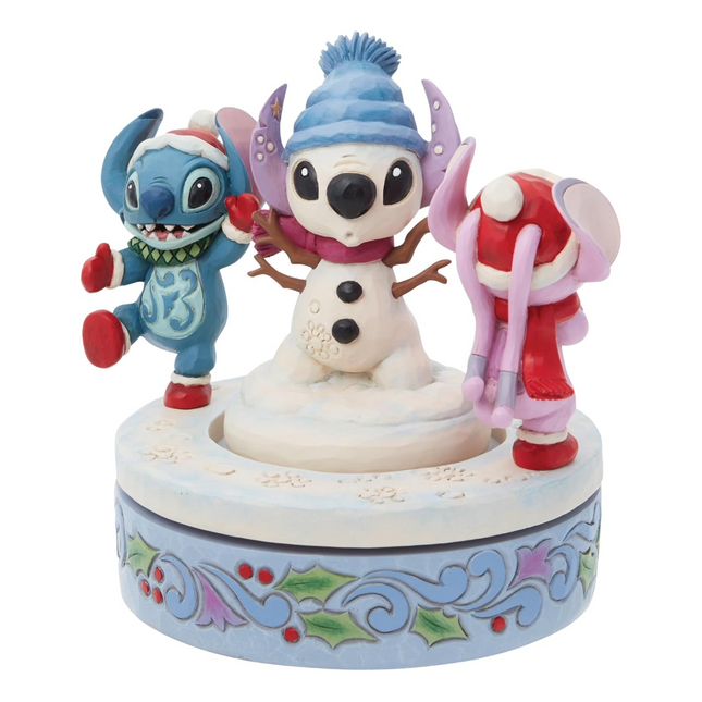 Figurine: Stitch & Angel - Snowy Shenanigans